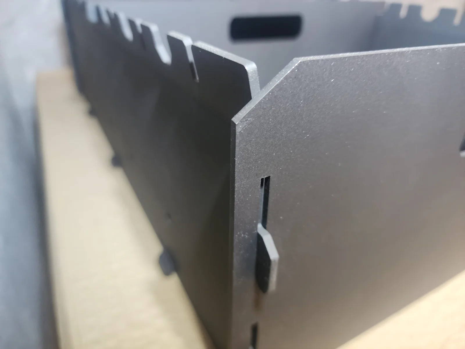 10 рёбер жёсткости жаровни