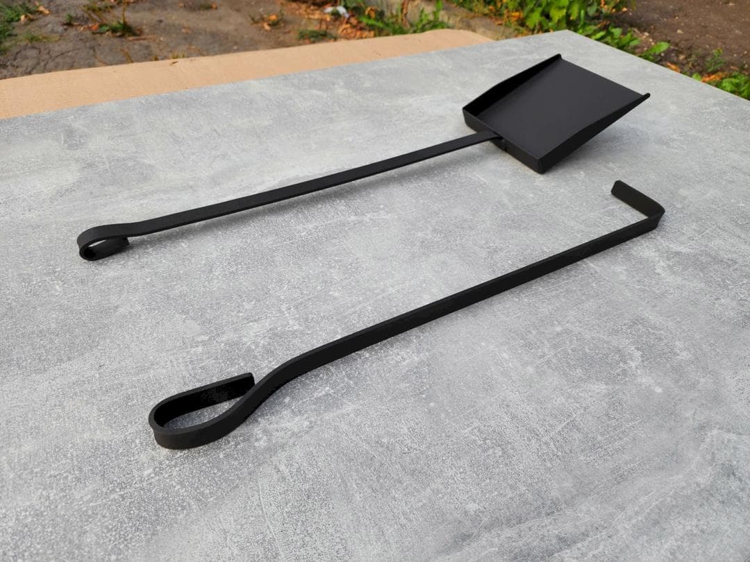 Совок и кочерга — миниатюра 5