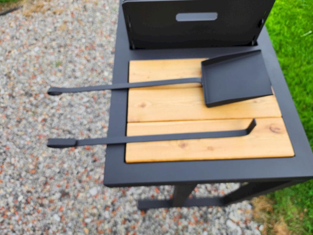 Совок и кочерга — миниатюра 8